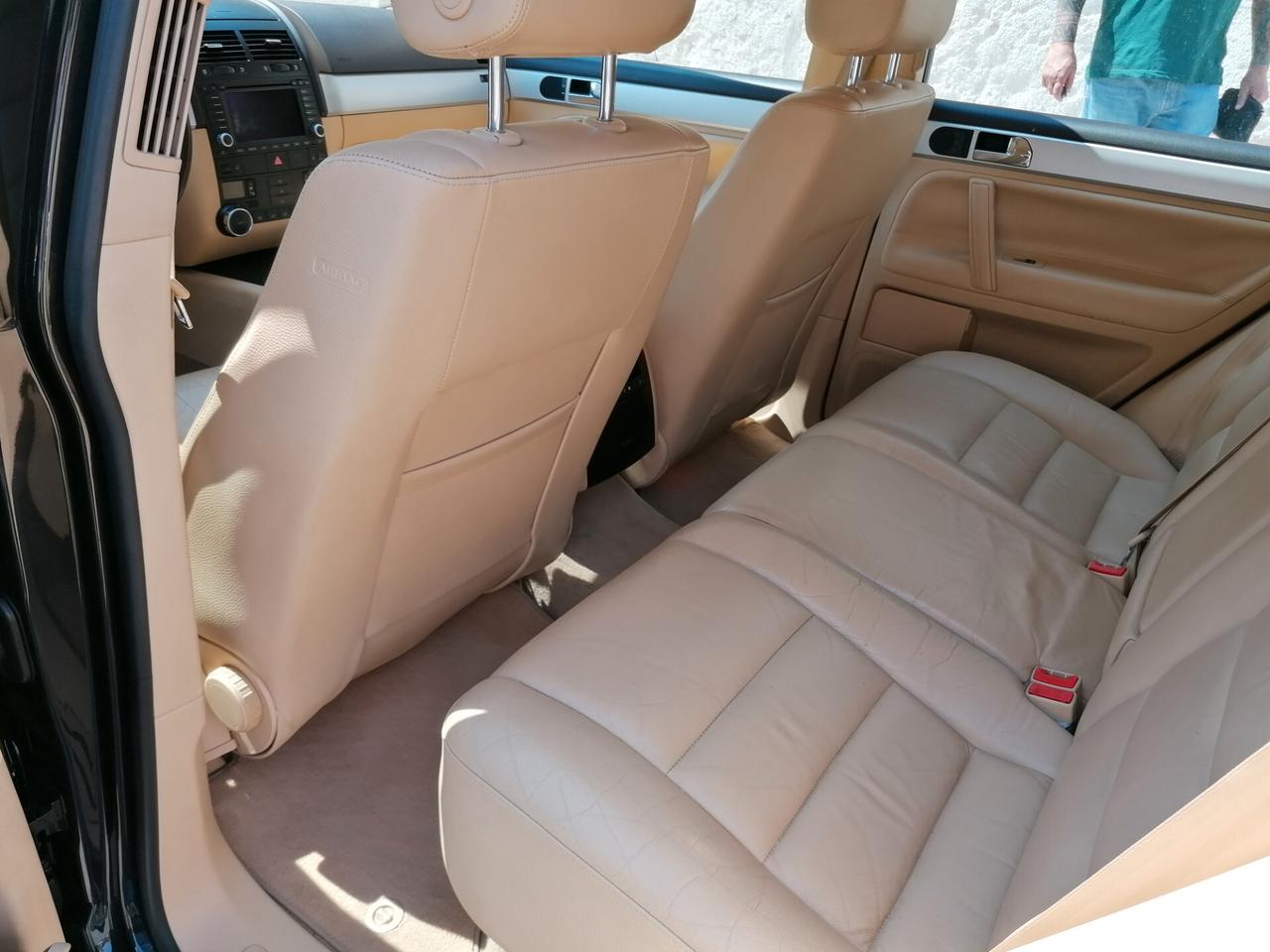 Volkswagen Touareg 3.0 V6 TDI CAMBIO MANUALE