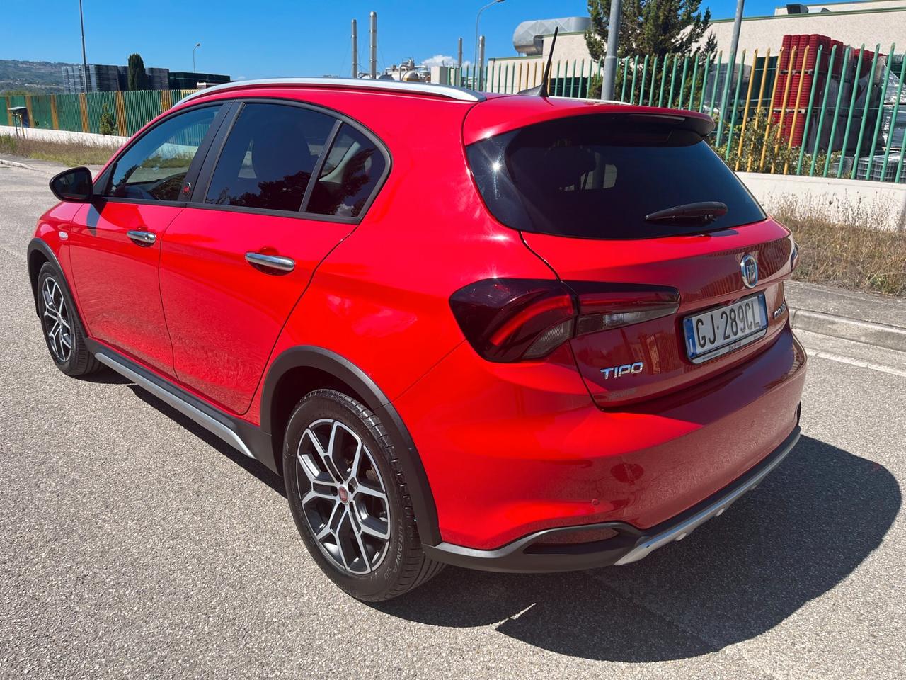 Fiat Tipo 1.6 Mjt 5 porte Cross 130 cv
