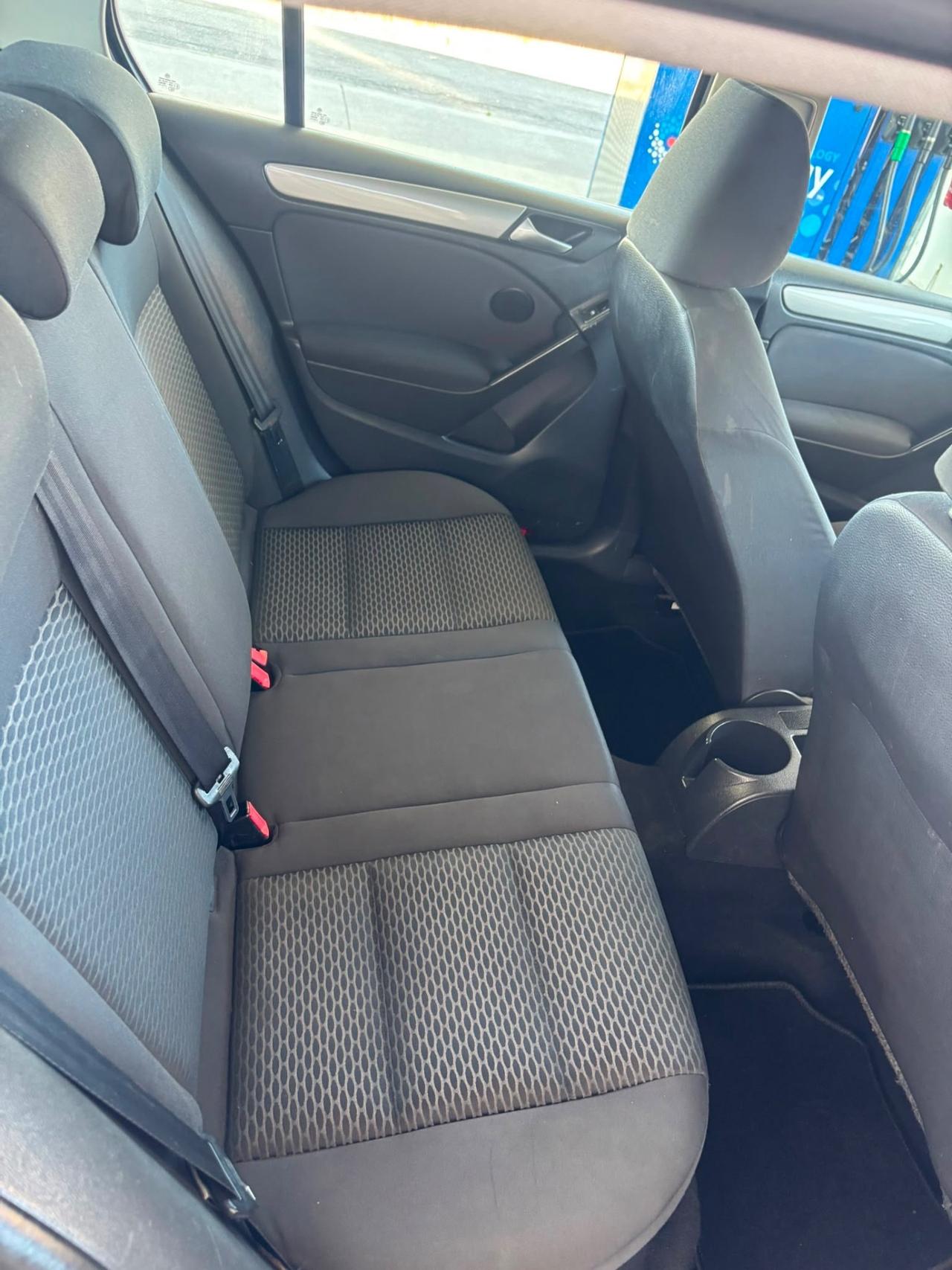 Volkswagen Golf 1.6 TDI DPF 5p. Sport Edition