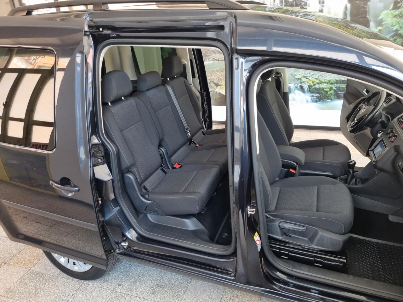 Volkswagen Caddy 1.4 TGI FRONT ASSIST, NAVI, APP CONNECT