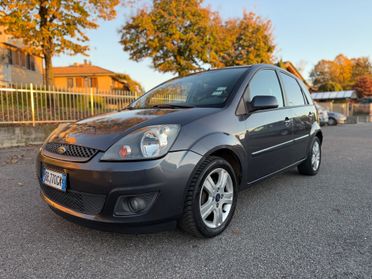 Ford Fiesta 1.2 16V 5p. Ghia Euro 4