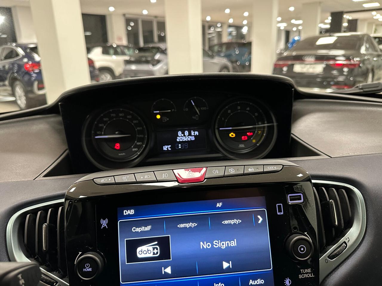 Lancia Ypsilon 1.0 FireFly Hybrid Gold Plus - 2023