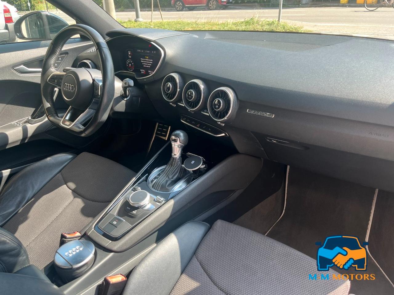 Audi TT Coupe 2.0 tfsi S line quattro s-tronic