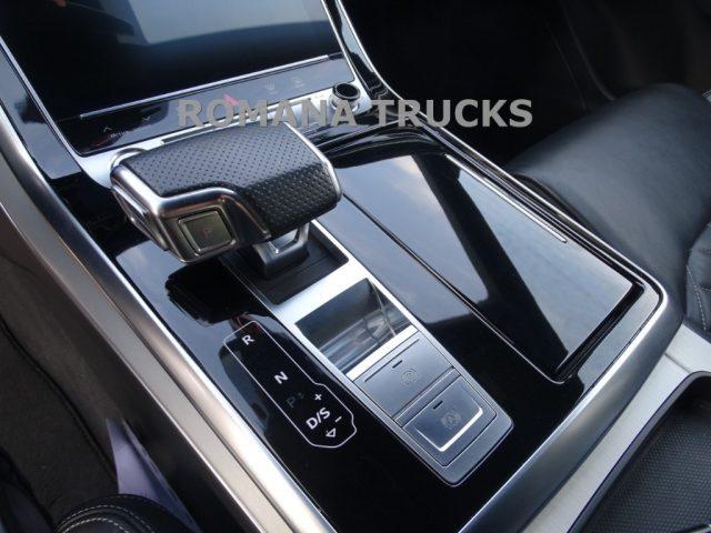 AUDI Q8 55 TFSI quattro tiptronic Sport IVA A MARGINE