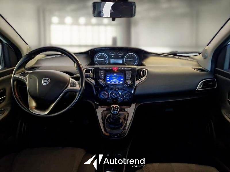 Lancia Ypsilon 1.0 FireFly 70 CV Hybrid Ecochic Gold S&S
