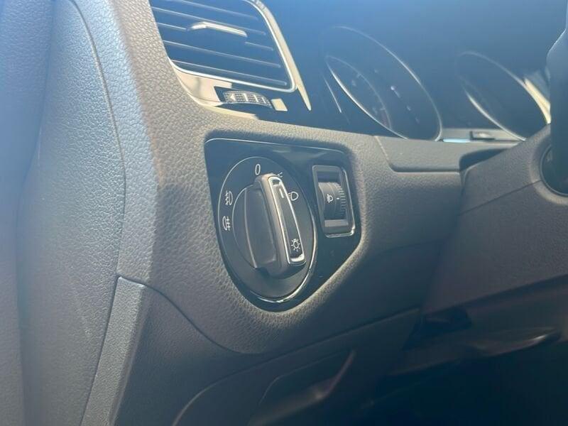 Volkswagen Golf 1.6 TDI Highline BlueM. Tech 4Motion