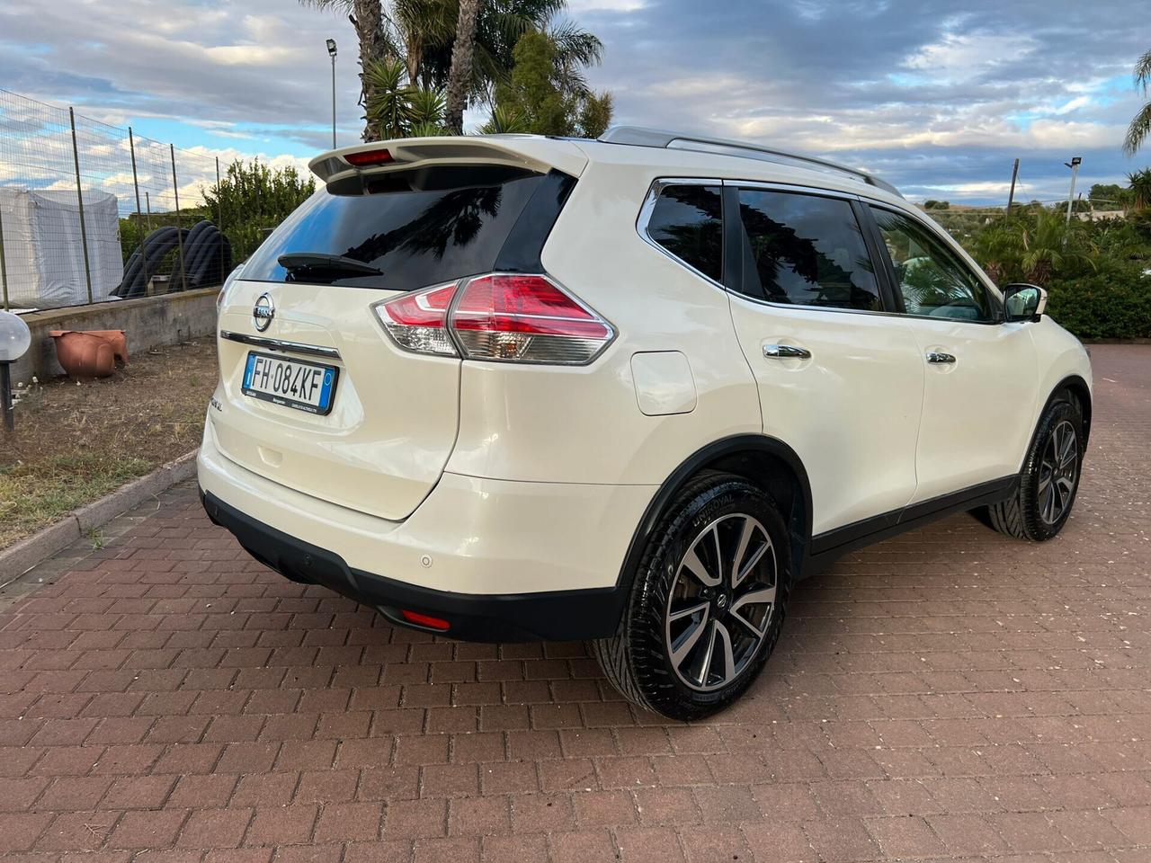 Nissan X-Trail 1.6 dCi 2WD Tekna