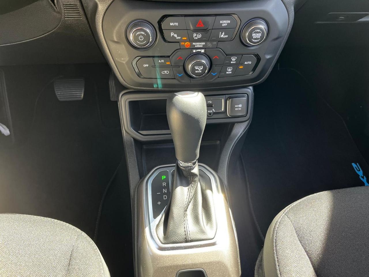 Jeep Renegade 1.5 turbo t4 mhev limited 2wd 130cv dct