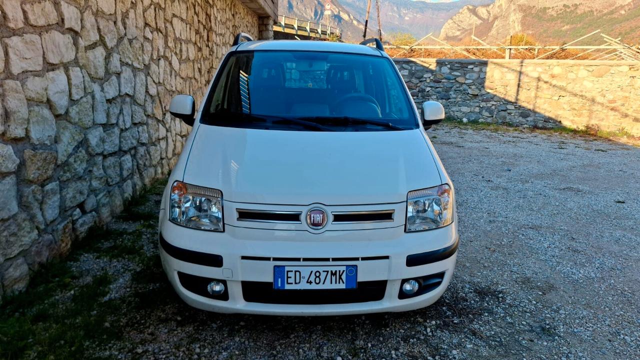 FIAT PANDA 1.2 EMOTION NEOPATENTATI