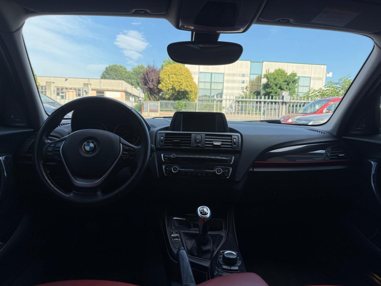Bmw 118 118d 5p. Msport