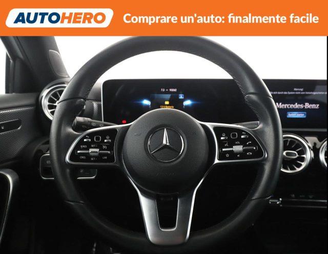 MERCEDES-BENZ A 180 d Automatic Sport
