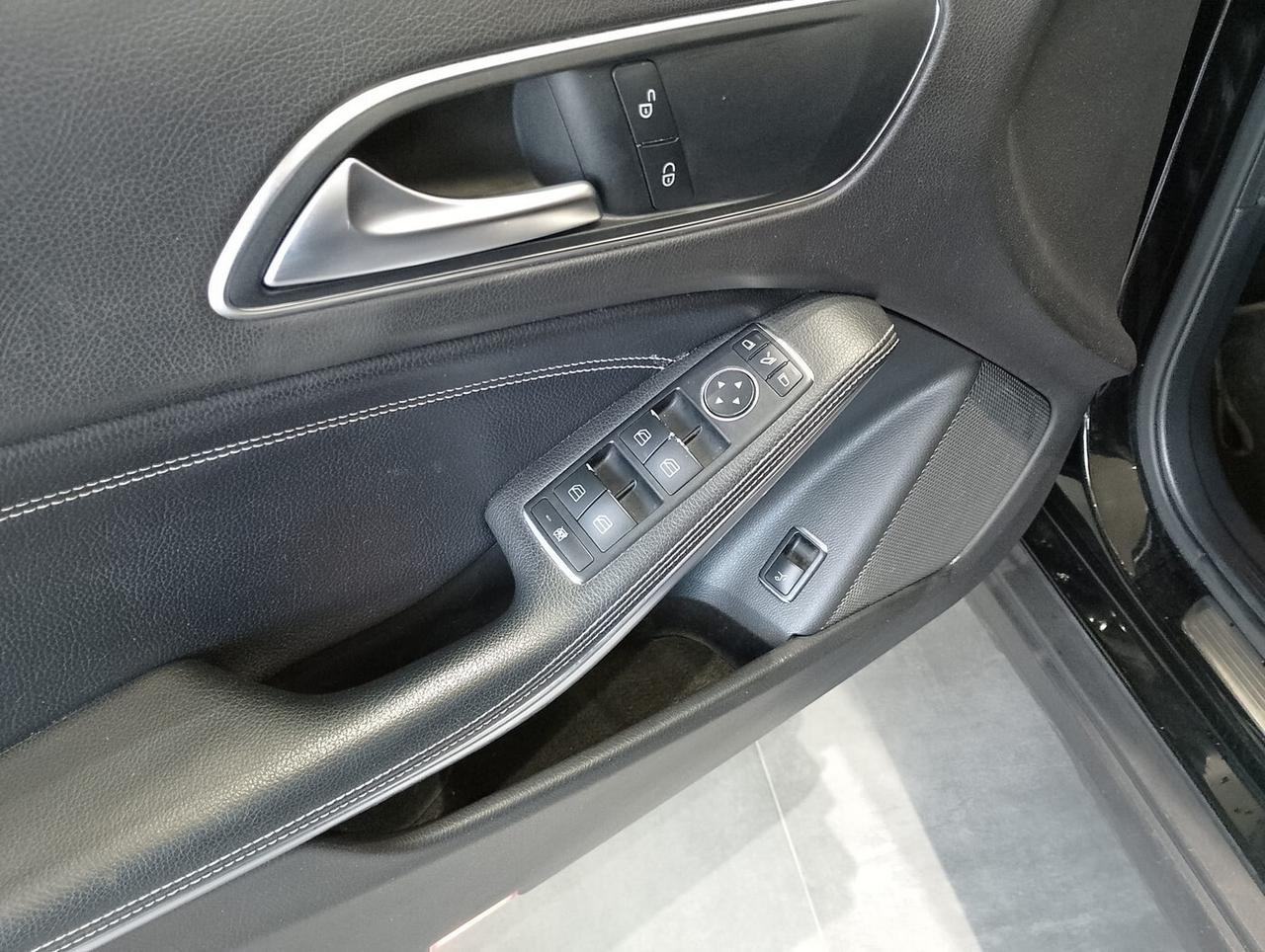 Mercedes-benz GLA 200 d Automatic Premium