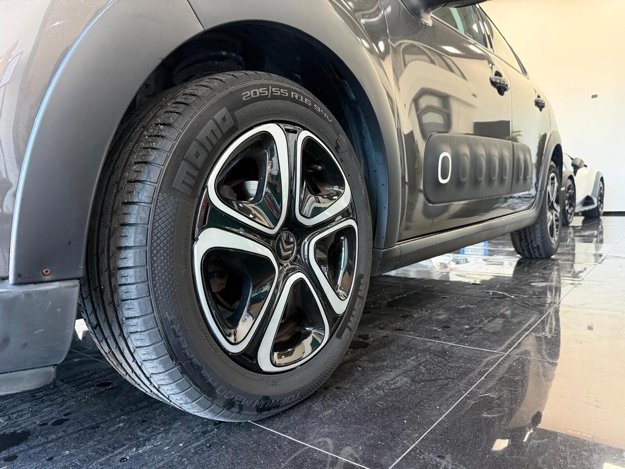 Citroen C3 PureTech 110 S&S Shine