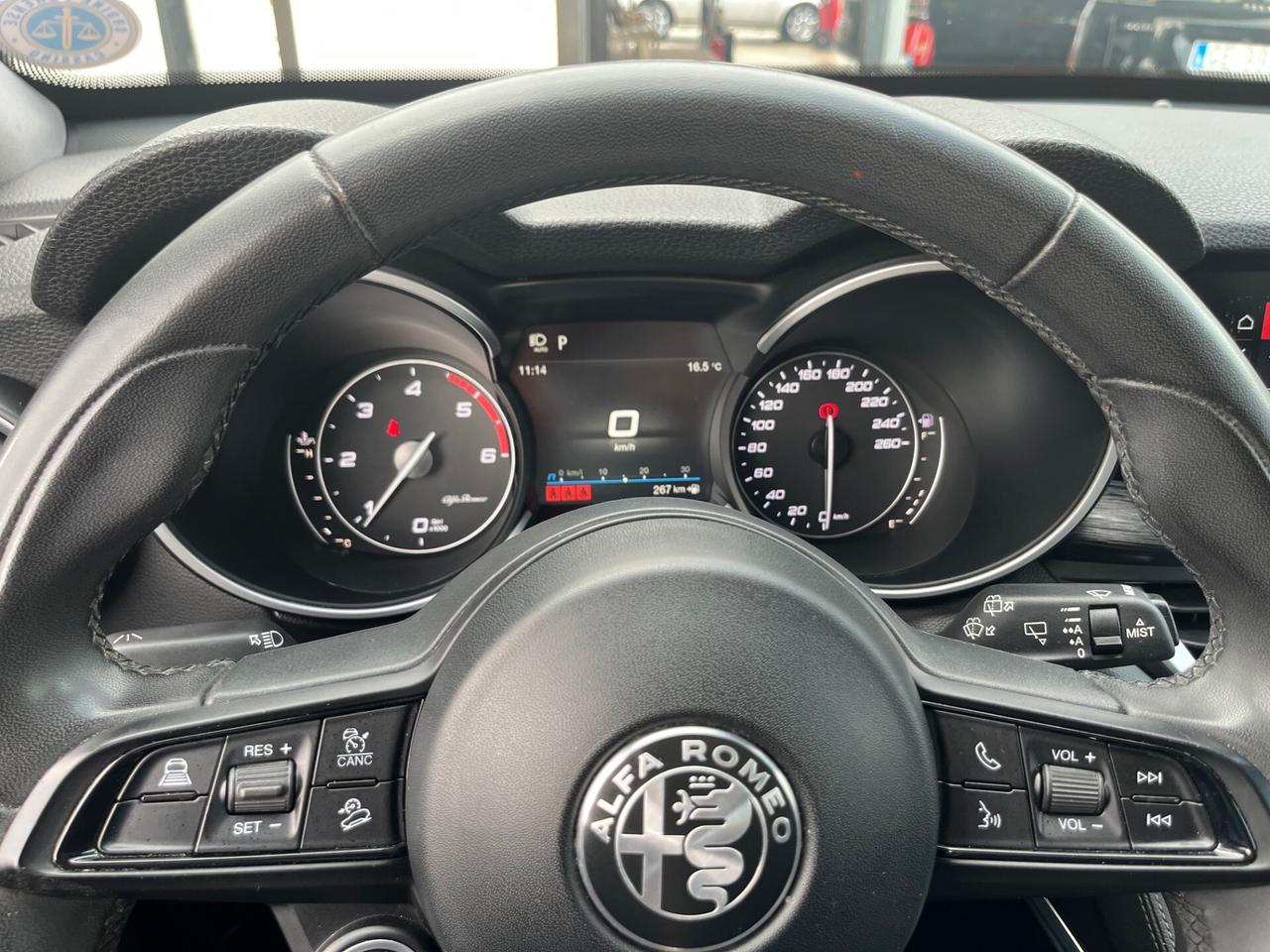 Alfa Romeo Stelvio 2.2 Turbodiesel 160 CV AT8 RWD Business