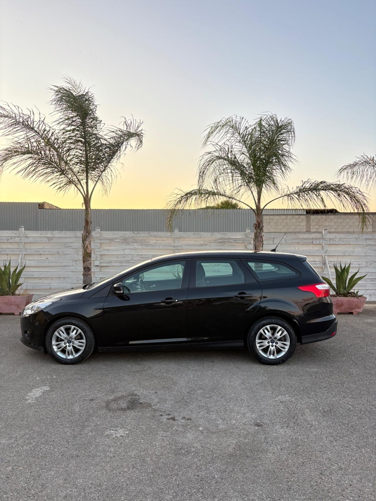 Ford Focus 1.6 diesel con motore eccellente in pronta consegna