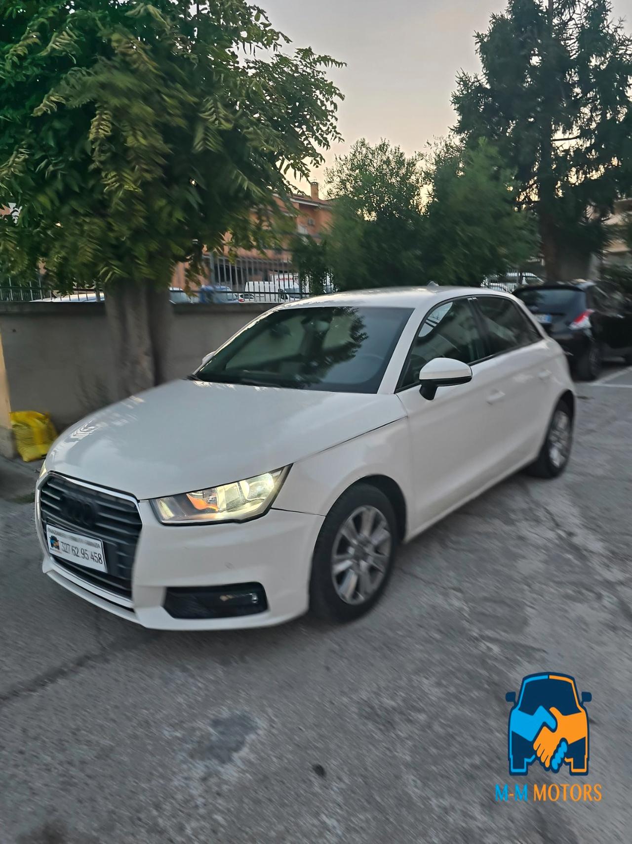 Audi A1 Sportback 1.4 tdi Sport s-tronic