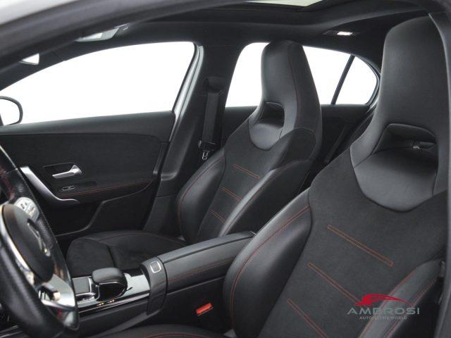 MERCEDES-BENZ A 220 220 d Automatic Premium