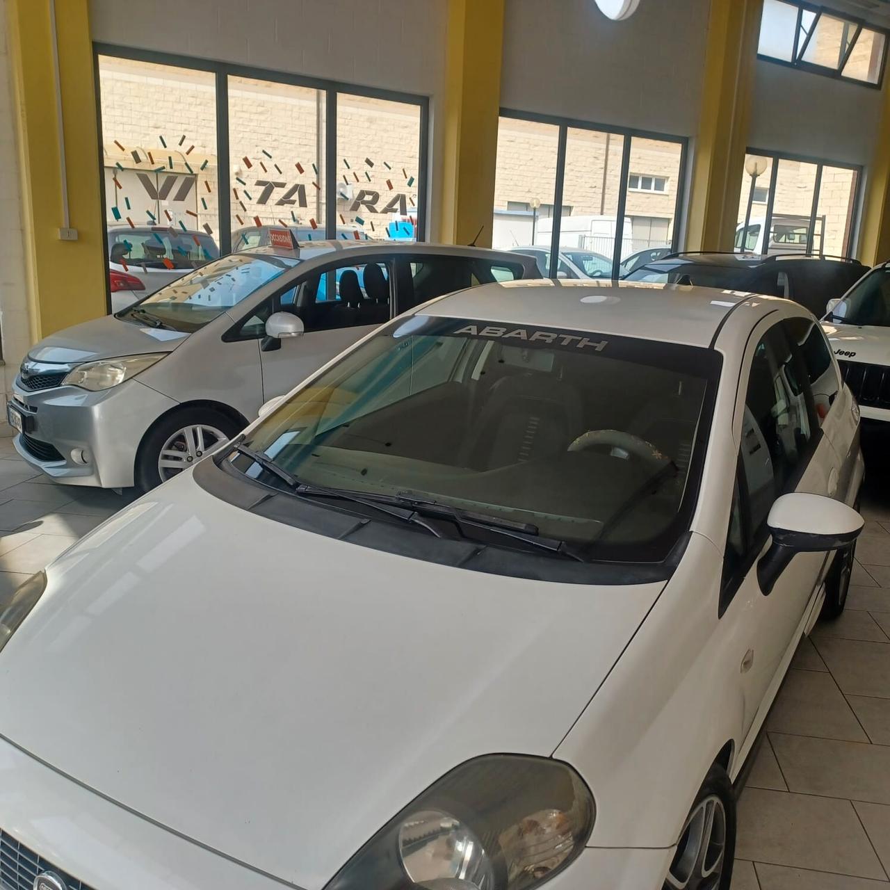NEOPATENTATI GRANDE PUNTO 1.3MJTD 90CV