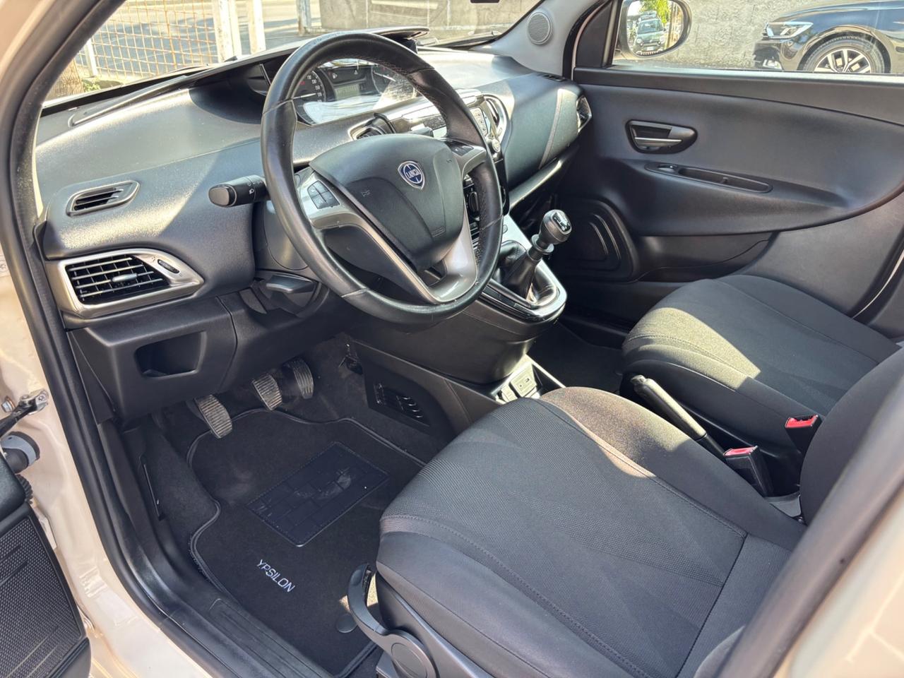 LANCIA YPSILON 1.2 GPL ECOCHIC GOLD 100.000KM