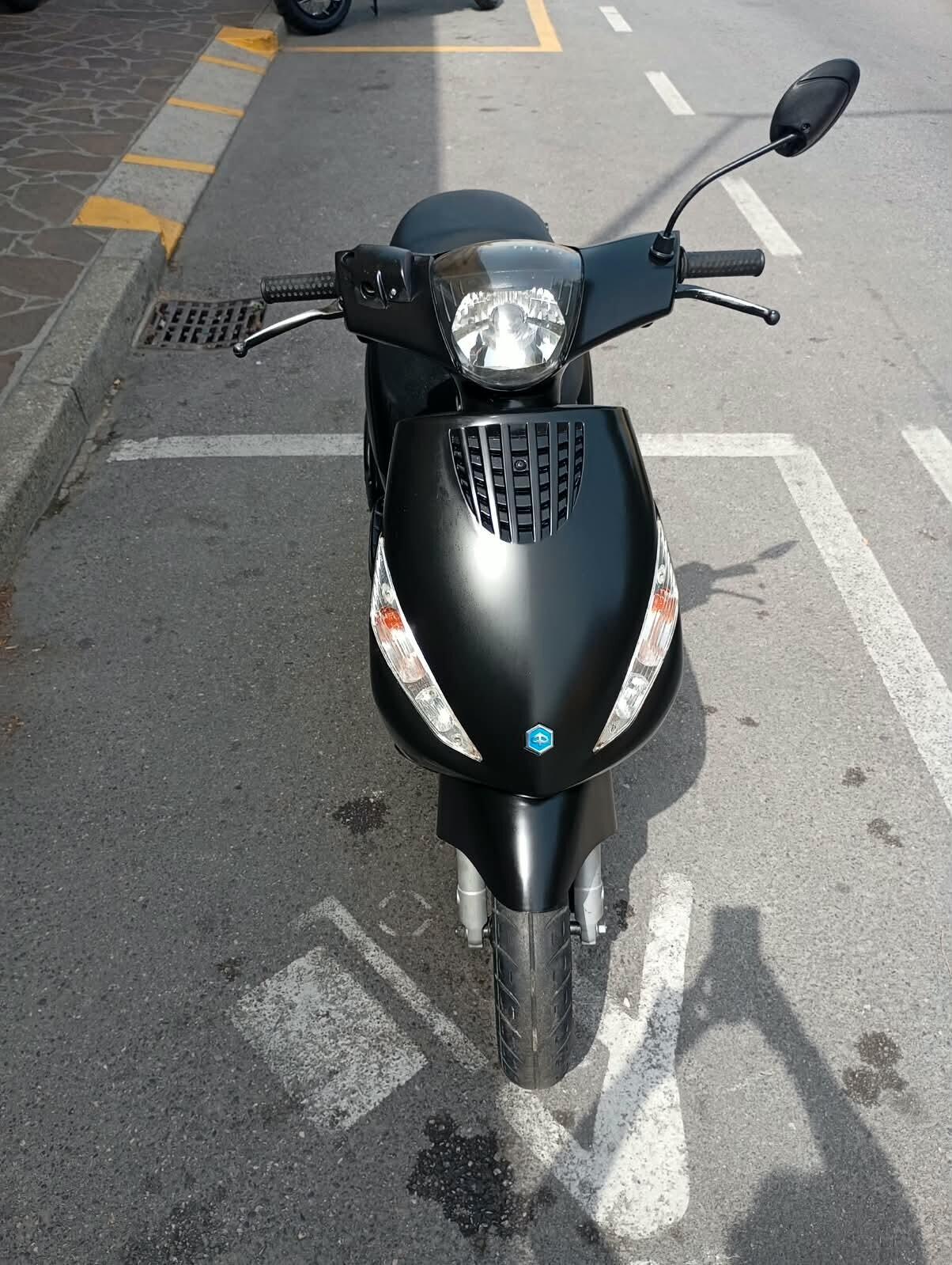 Piaggio Zip 50 c.c. 4T Nero opaco 03/22