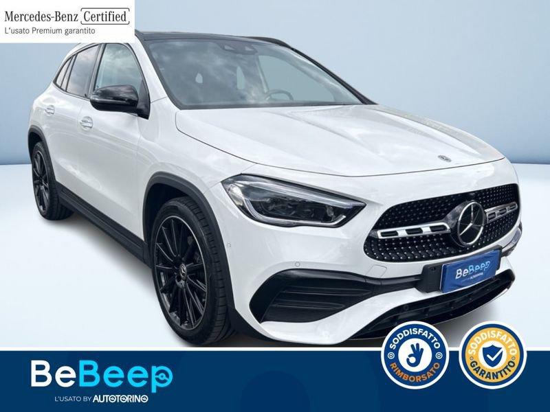 Mercedes-Benz GLA 200 D PREMIUM 4MATIC AUTO