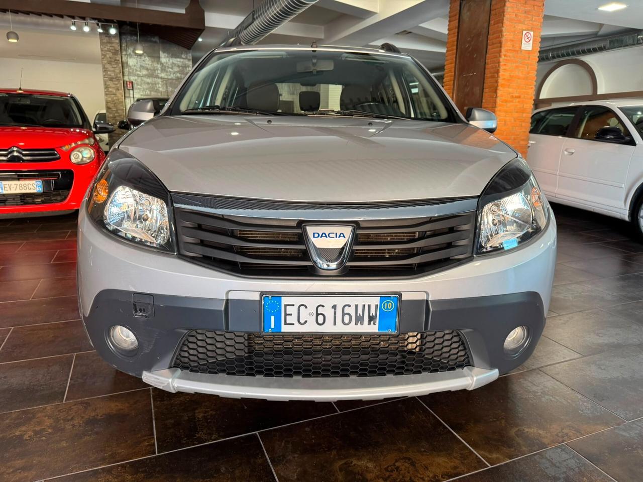 Dacia Sandero Stepway 1.6 8V 90CV