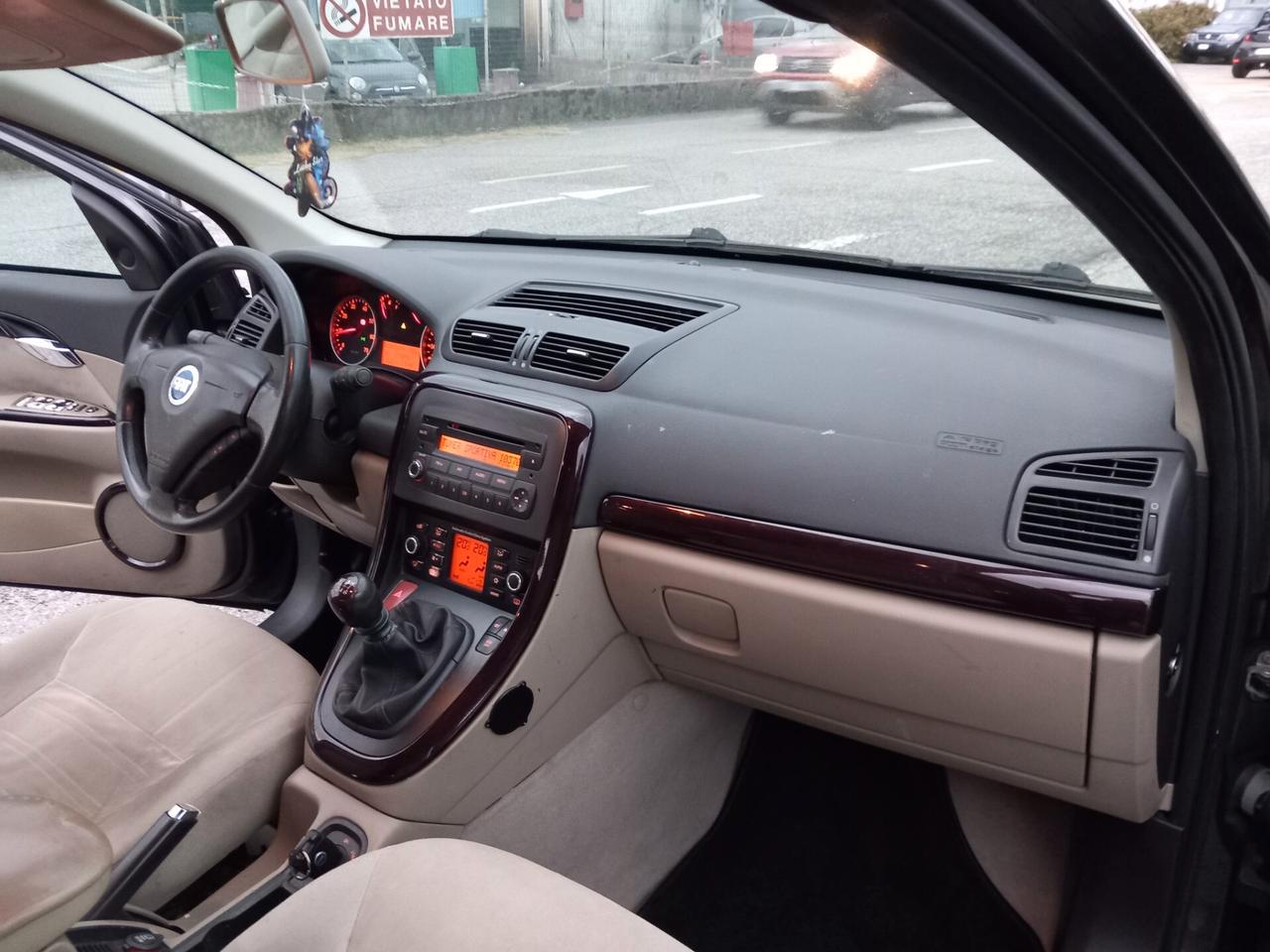 Fiat Croma 1.9 Multijet 16V Must