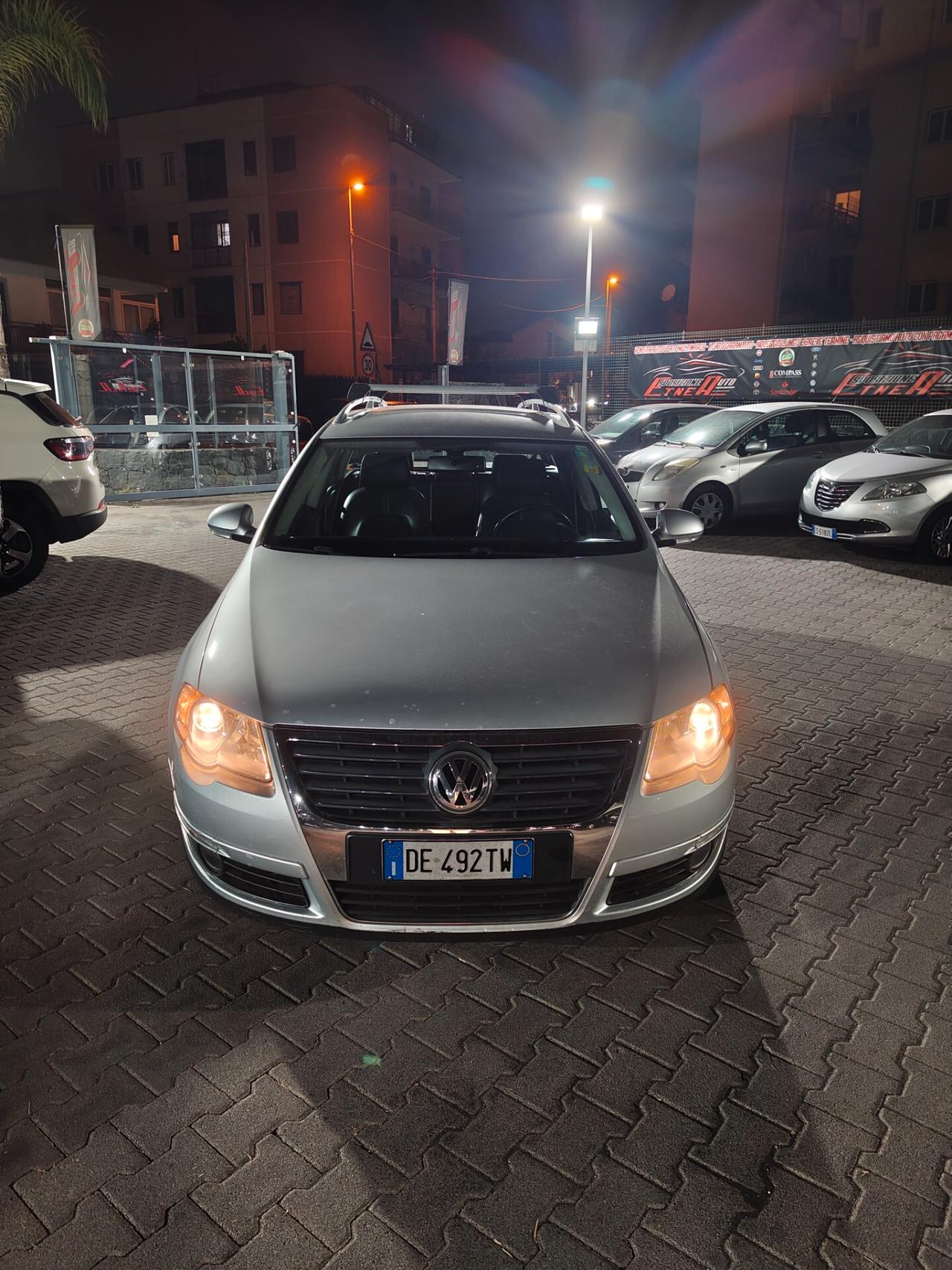 Volkswagen Passat 2.0 TDI Highline gancio di traino