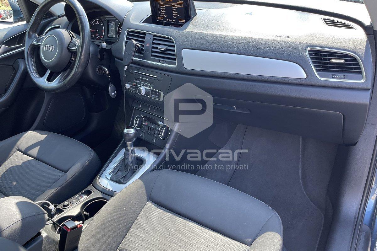 AUDI Q3 2.0 TDI 120 CV S tronic Business