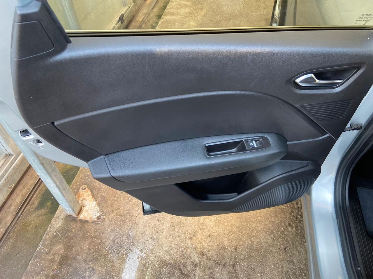 Renault Captur Plug-in Hybrid E-Tech 160 CV Intens