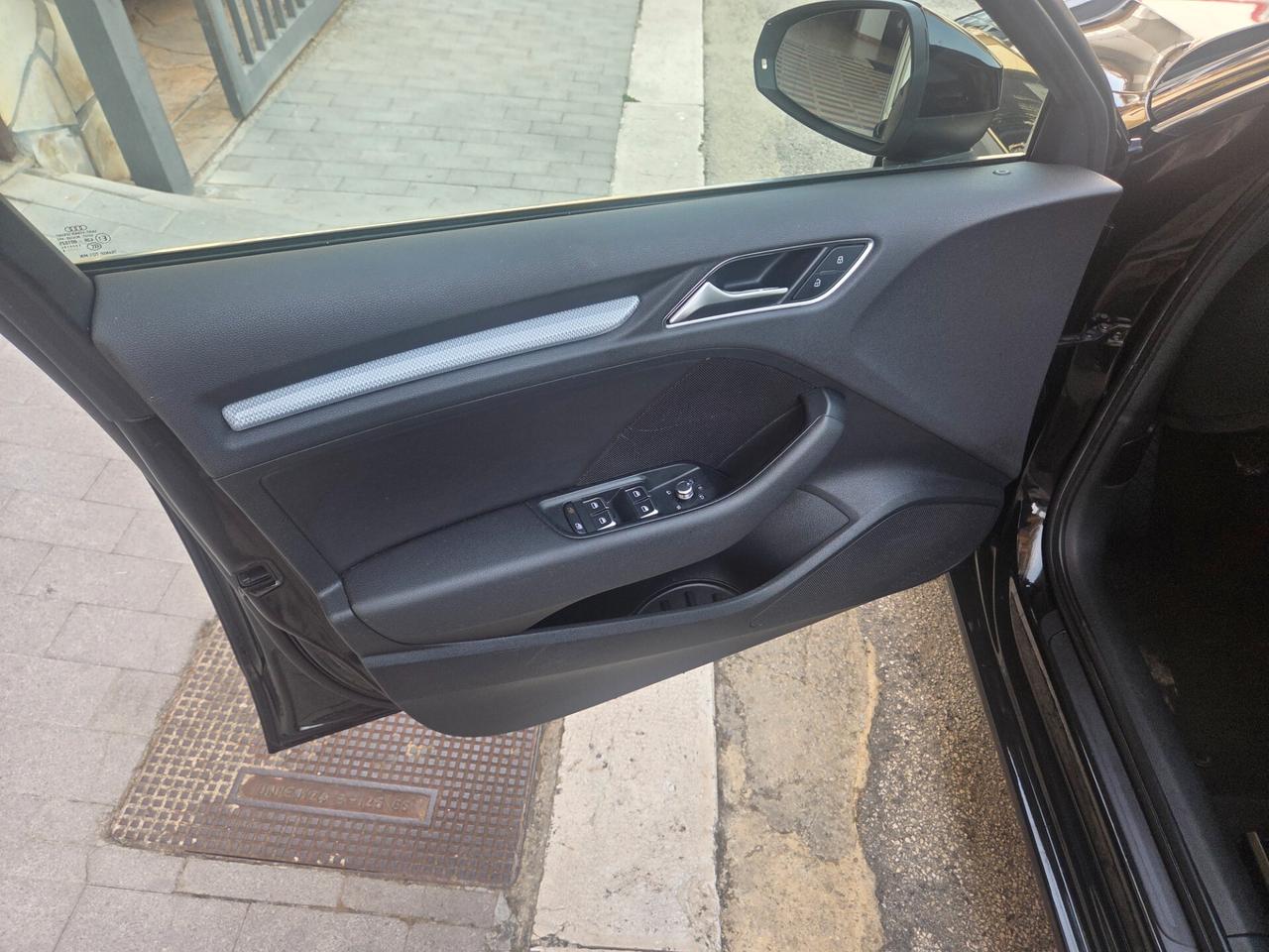 AUDI A3 ANNO 2016 PELLE SENS 1.6 TDI 110 CV KM CERTIFIC