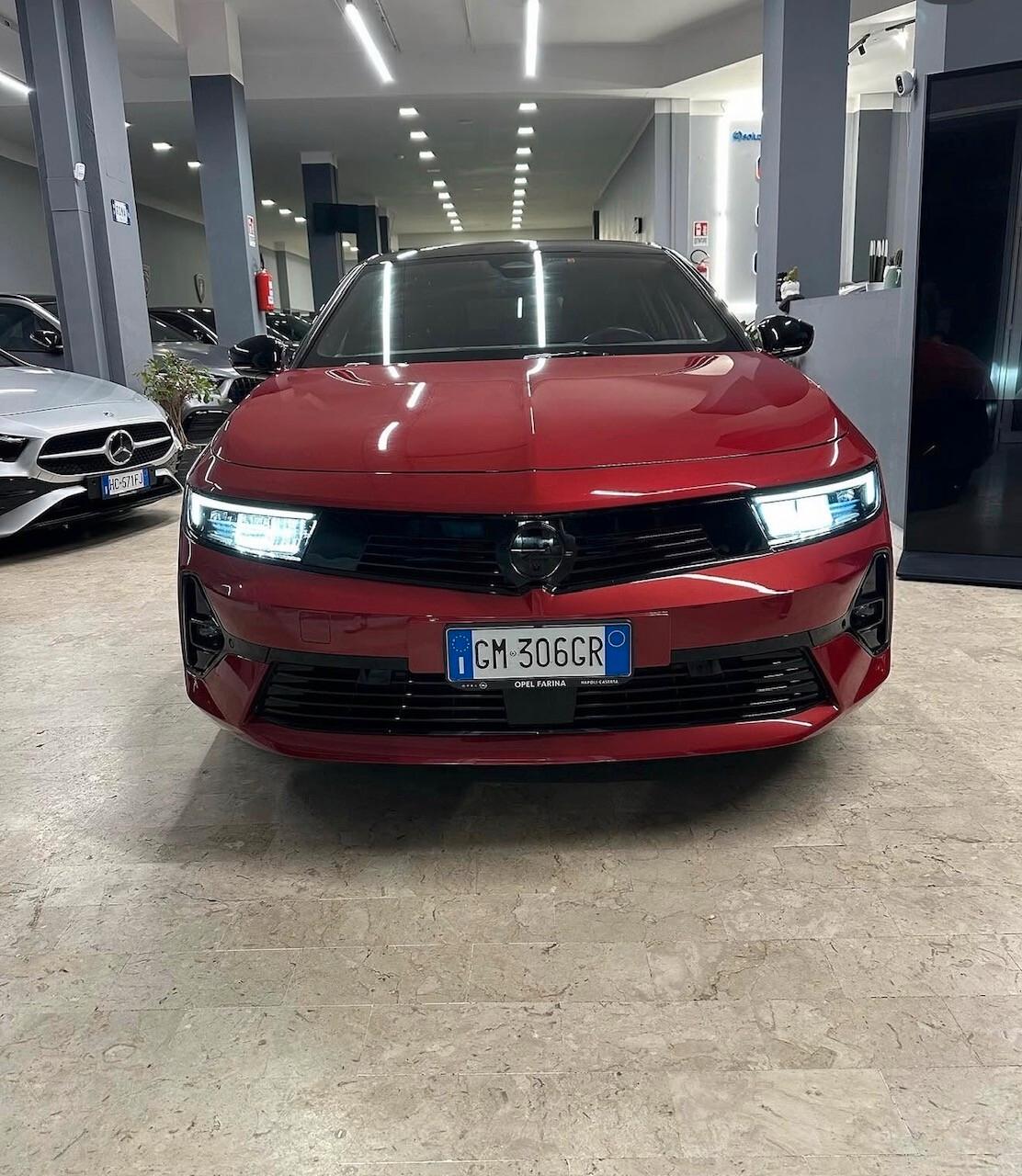 Opel Astra 1.2 Turbo 130 CV Edition