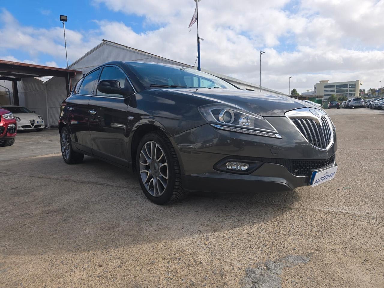 Lancia Delta 1.6 MJT DPF Platino