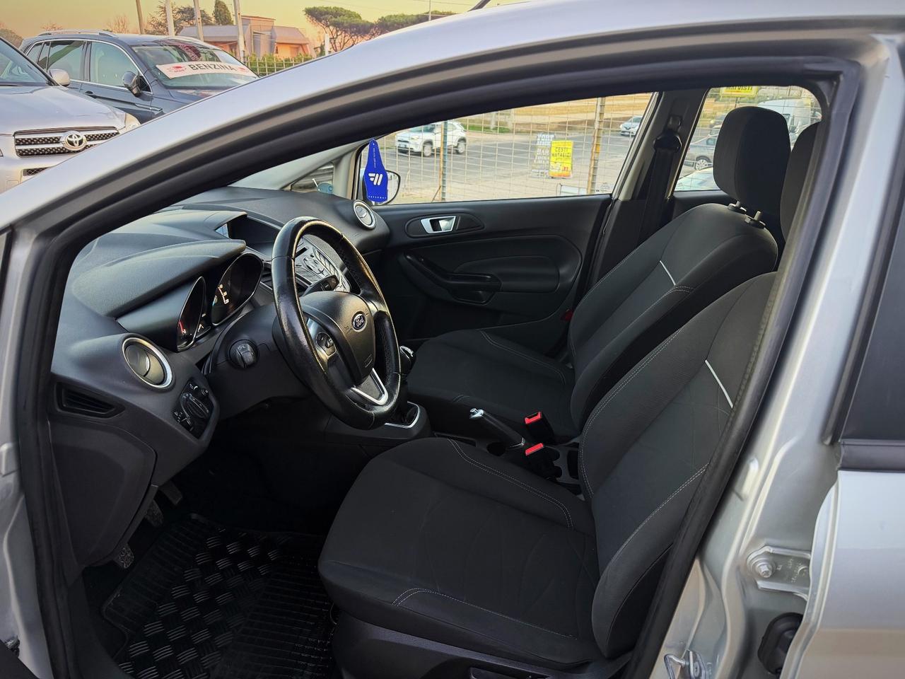 Ford Fiesta 1.5 TDCi 95CV 5 porte Titanium Garanzia 12 Mesi