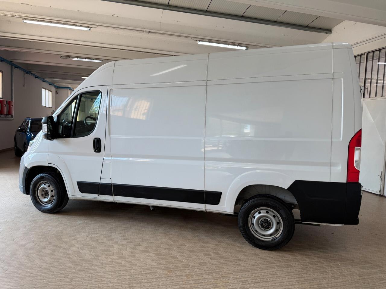 Peugeot Boxer 335 2.2 BlueHDi 140cv L2 H2 Furgone 2024 Telecamera