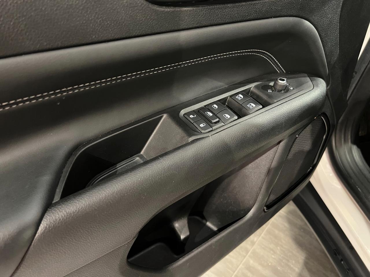 Jeep Compass 1.3 T4 190 CV AT6 4xe Limited