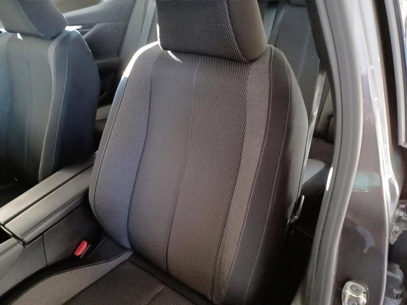 DS DS 4 BLUEHDI 130 AUTOMATICO BASTILLE BUSINESS 5 PORTE BERLINA