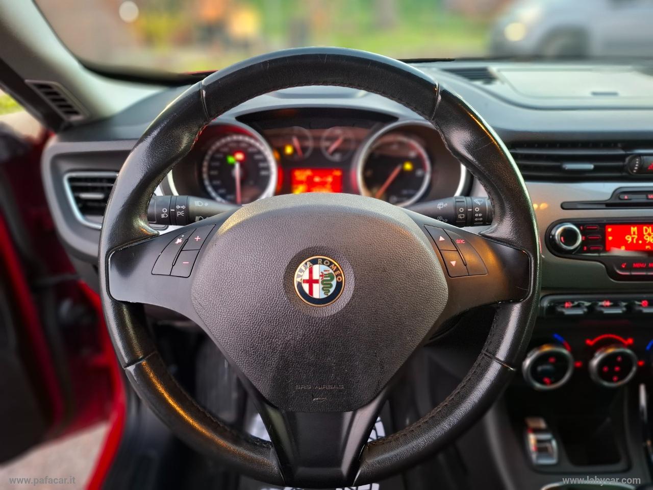 ALFA ROMEO Giulietta 1.6 JTDm-2 105 CV Distinctive