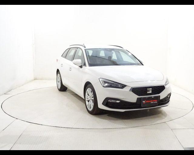 SEAT Leon Sportstourer 1.5 eTSI 150 CV DSG Xcellence