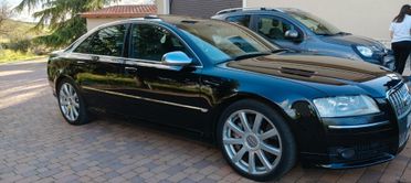 Audi A8 S8 5.2 V10 quattro tiptronic
