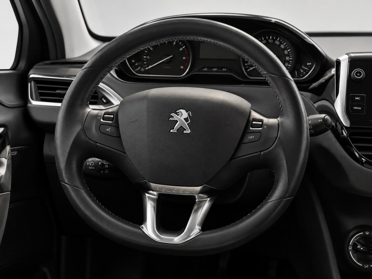 PEUGEOT 208 - 208 5p 1.2 puretech Signature s&s 82cv
