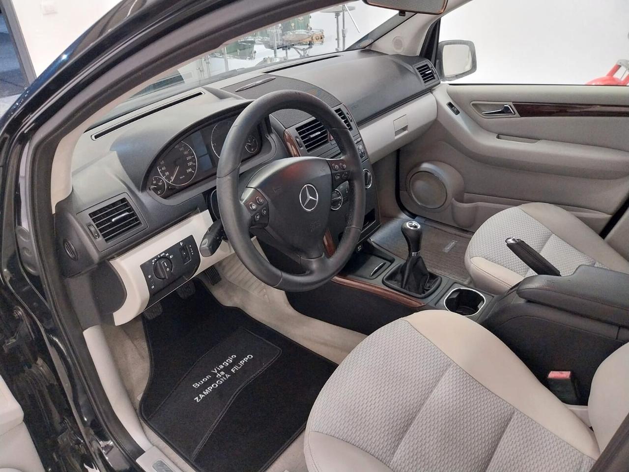 Mercedes-benz A 180 CDI 110CV Elegance 2010