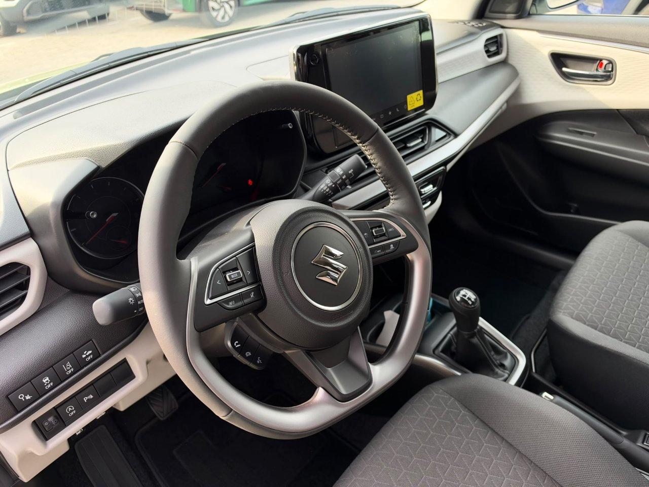 Suzuki Swift 1.2 Hybrid Top