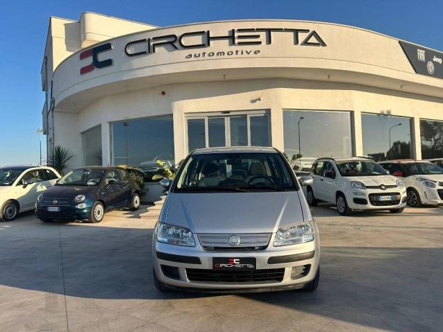 Fiat Idea 1.3 mjt 16v Black Star