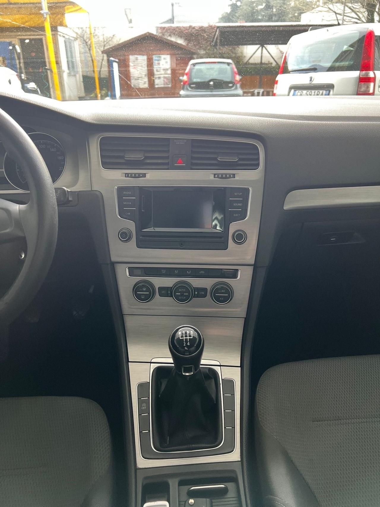 Volkswagen Golf 1.6 TDI DSG 5p. Highline BlueMotion Technology