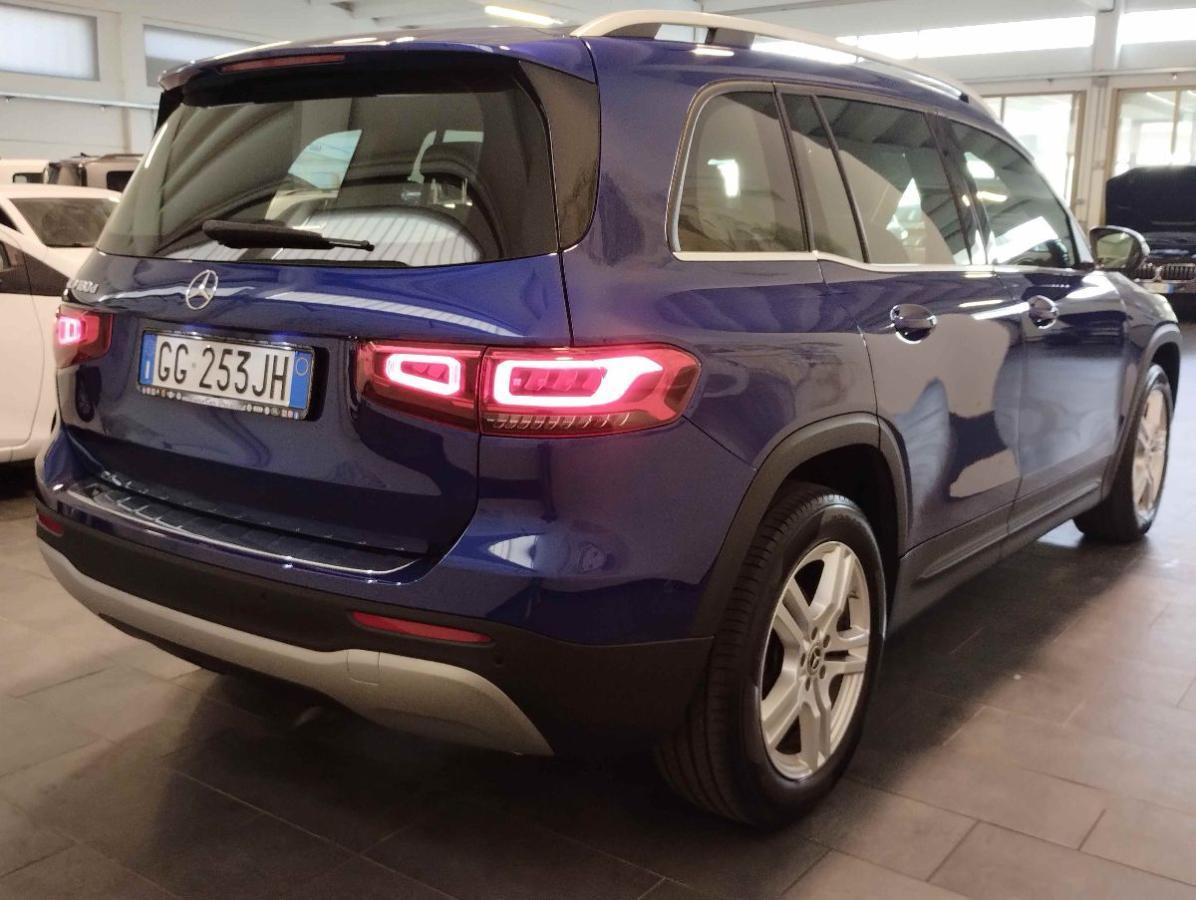 MERCEDES GLB 180d PELLE - TELECAMERA - APPLE - LED - GAR.24 MESI