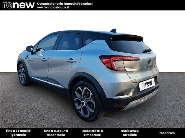 RENAULT Captur E-TECH Hybrid 145 FAST TRACK 2023