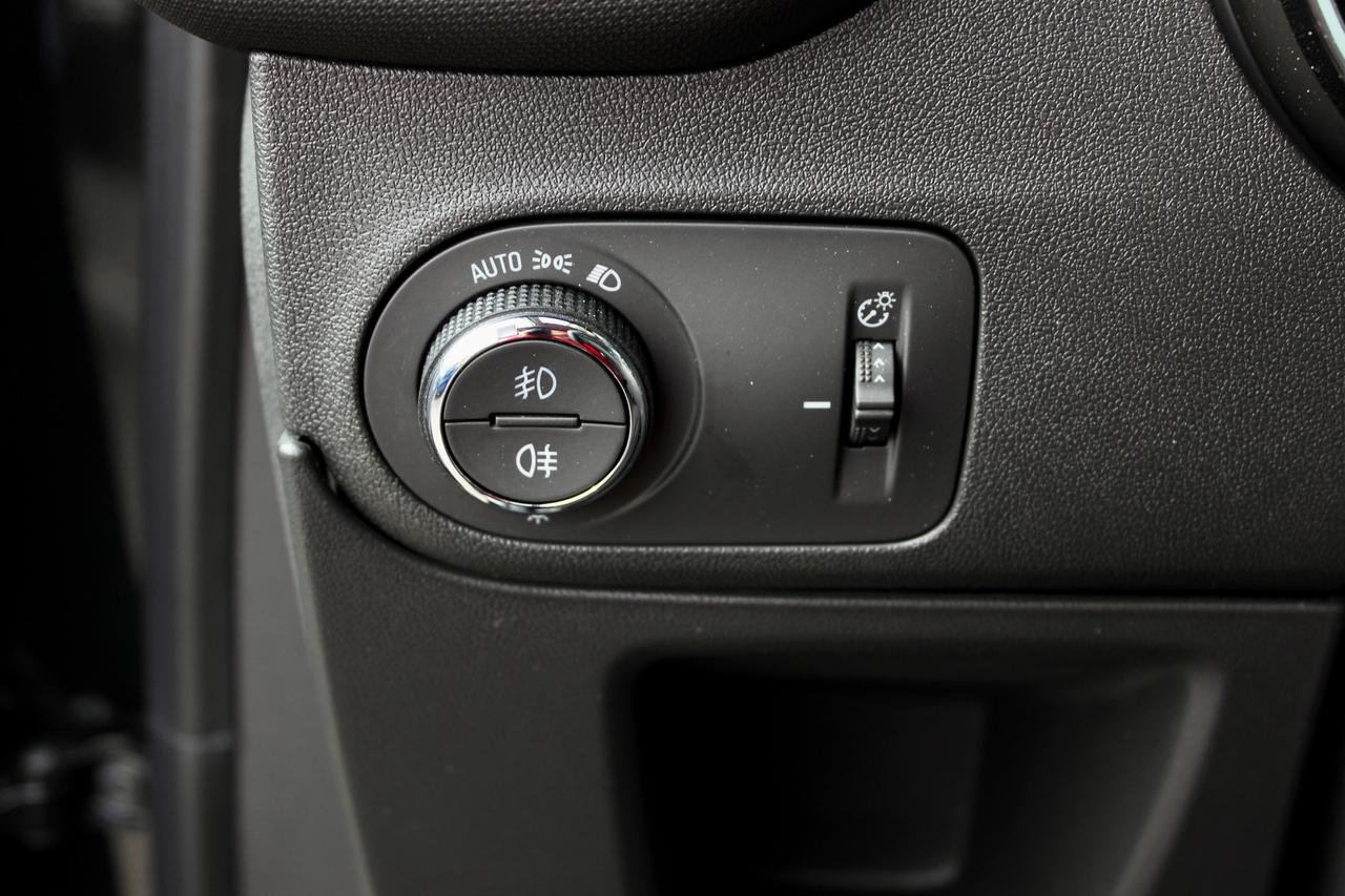 Opel Crossland 1.2 Edition 110 CV PROMO AUTODOC