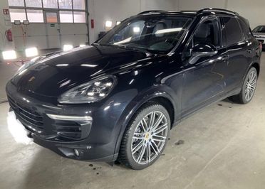 Porsche Cayenne 3.0D PLATINUM EDITION R21/TETTO2018