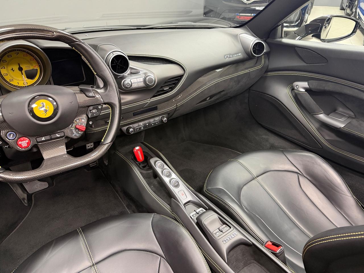 Ferrari F8 Spider